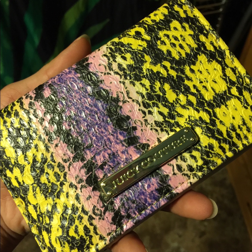 Juicy couture wallet